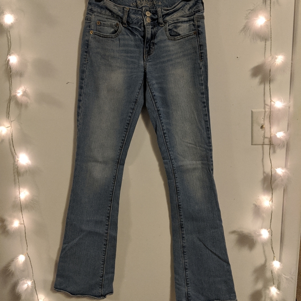 AE Artist Jeans